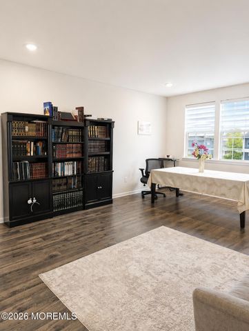 283 Mantoloking Drive, Jackson, NJ 08527