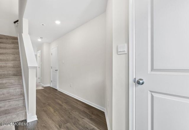 283 Mantoloking Drive, Jackson, NJ 08527