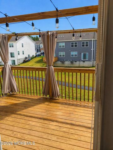 283 Mantoloking Drive, Jackson, NJ 08527