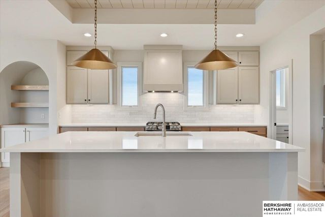 5920 N 198th Street, Elkhorn, NE 68022