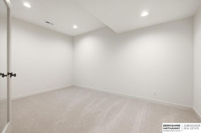 5920 N 198th Street, Elkhorn, NE 68022