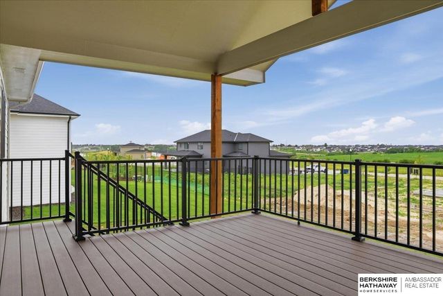 5920 N 198th Street, Elkhorn, NE 68022