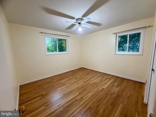 5117 BRENTFORD DR, Rockville, MD 20852