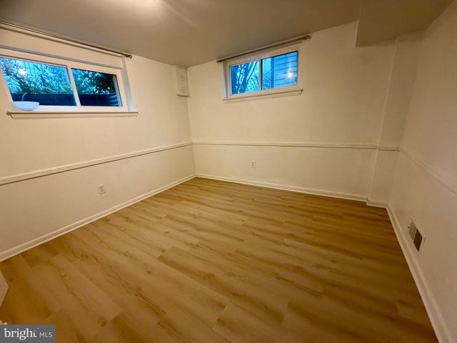 5117 BRENTFORD DR, Rockville, MD 20852