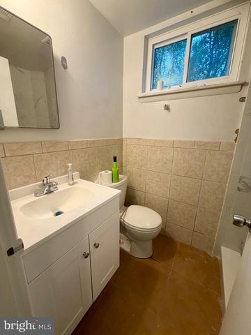 5117 BRENTFORD DR, Rockville, MD 20852