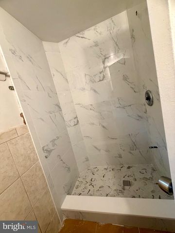 5117 BRENTFORD DR, Rockville, MD 20852