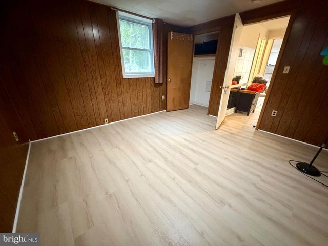 5117 BRENTFORD DR, Rockville, MD 20852