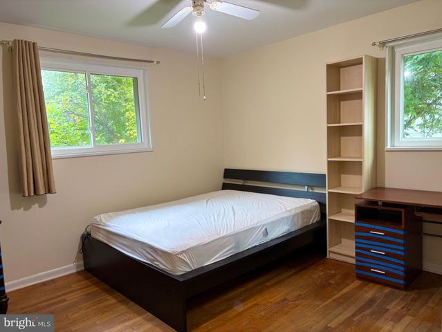5117 BRENTFORD DR, Rockville, MD 20852
