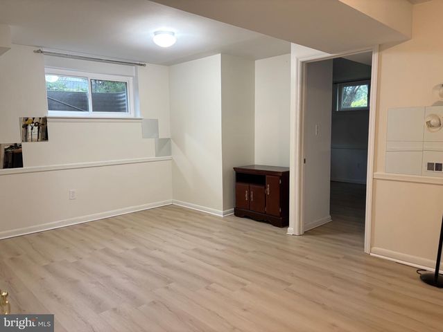 5117 BRENTFORD DR, Rockville, MD 20852