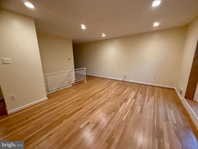 5117 BRENTFORD DR, Rockville, MD 20852