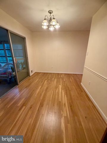 5117 BRENTFORD DR, Rockville, MD 20852