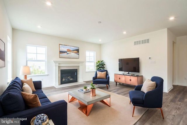 180 LOCKTOWN-SERGEANTSVILLE RD, Stockton, NJ 08559