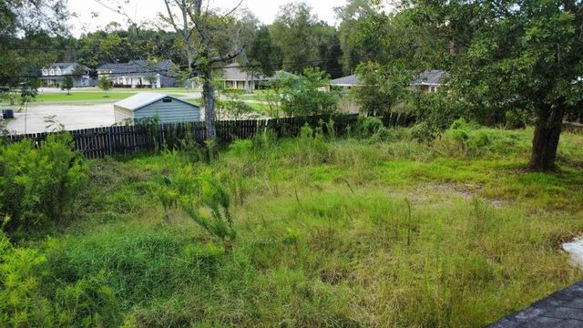 5403 Old State Hwy 87, Orange, TX 77632