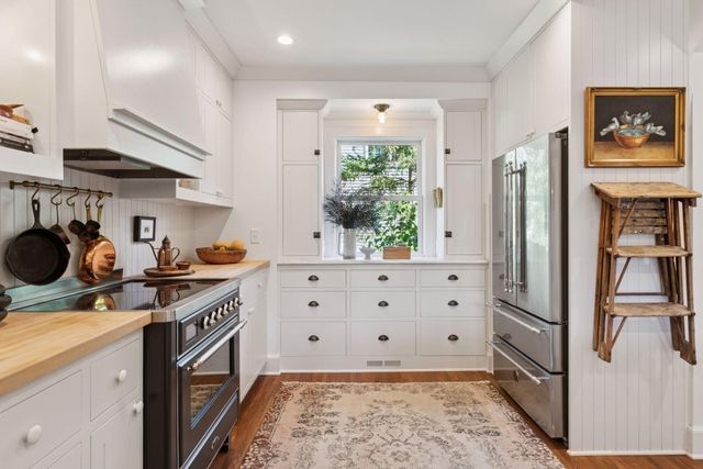 4926 Johnson Avenue, White Bear Lake, MN 55110