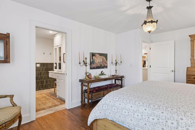 4926 Johnson Avenue, White Bear Lake, MN 55110