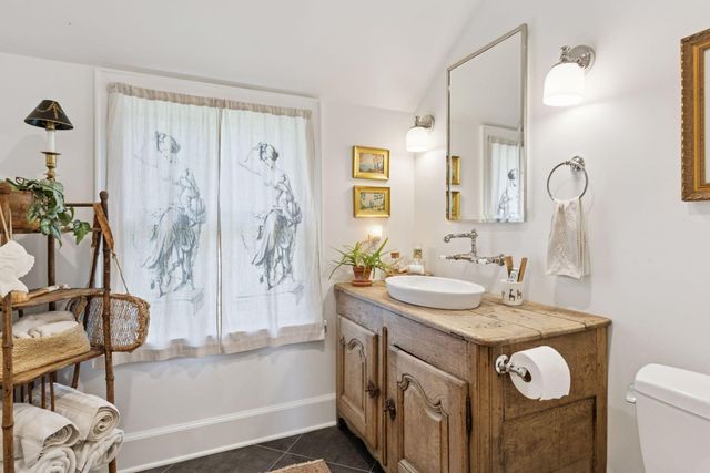 4926 Johnson Avenue, White Bear Lake, MN 55110