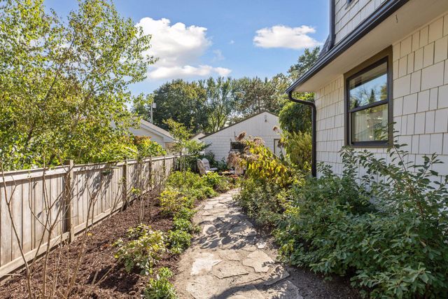 4926 Johnson Avenue, White Bear Lake, MN 55110