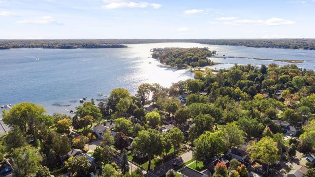 4926 Johnson Avenue, White Bear Lake, MN 55110