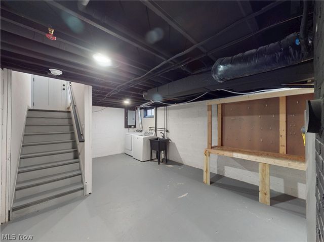 28507 Lakeshore Boulevard, Willowick, OH 44095