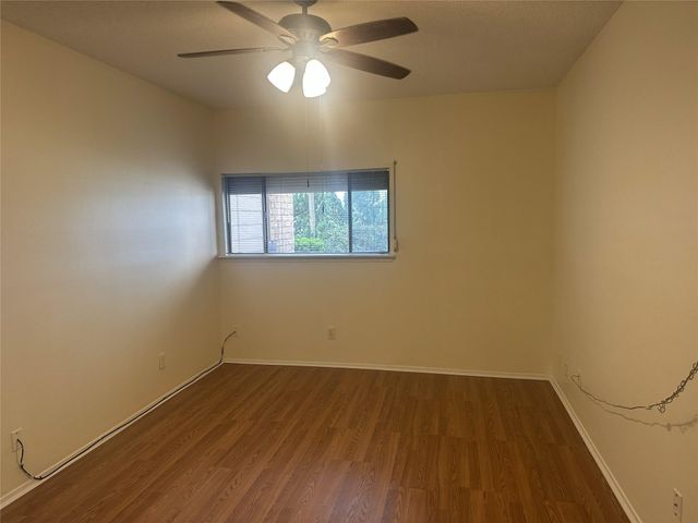 7009 N Holiday Drive 7009, Galveston, TX 77550