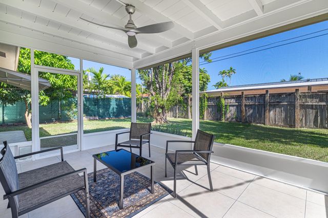 28 SE 8TH Avenue, Deerfield Beach, FL 33441