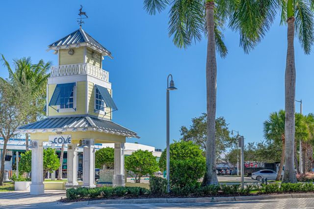 28 SE 8TH Avenue, Deerfield Beach, FL 33441