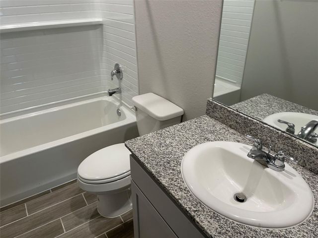 823 Redinger Ridge Drive, Houston, TX 77336