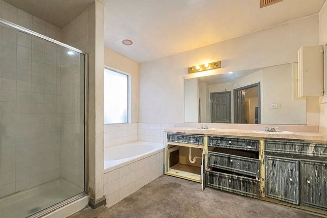 1002 Elliott Street, Houston, TX 77023