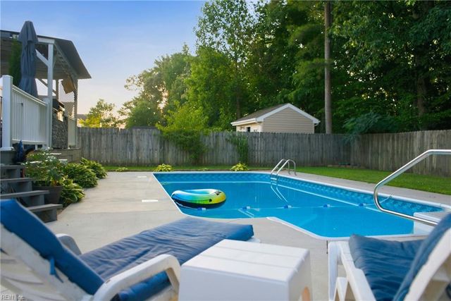 2557 Belmont Stakes DR, Virginia Beach, VA 23456