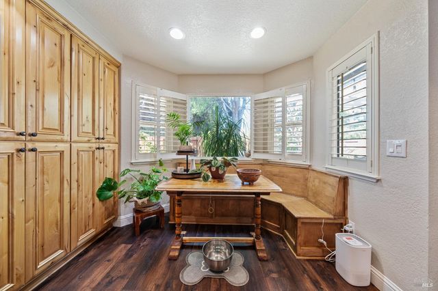 124 Pepperell Ct, Vacaville, CA 95688