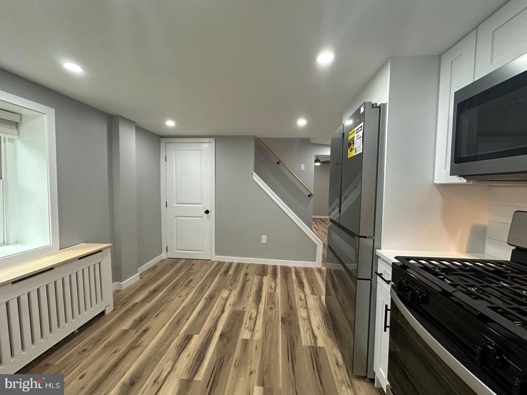 240 DAYTON ST, PHOENIXVILLE, PA 19460 — photo 5