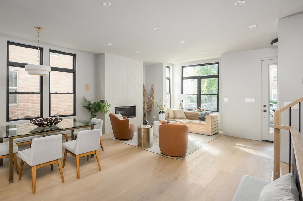 2520 W Shakespeare Avenue, Chicago, IL 60647 — photo 3