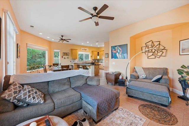 13049 Golden Trout Way, Penn Valley, CA 95946