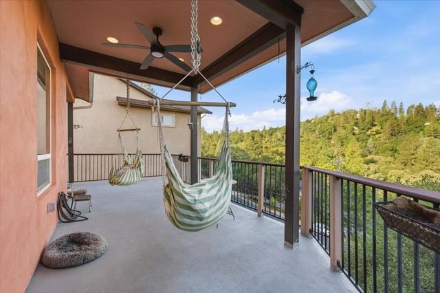 13049 Golden Trout Way, Penn Valley, CA 95946
