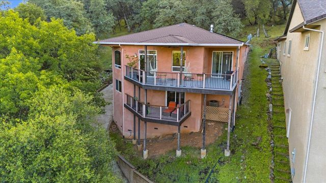 13049 Golden Trout Way, Penn Valley, CA 95946
