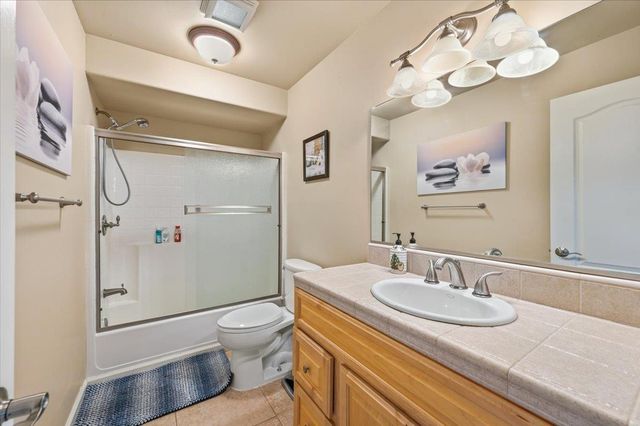 13049 Golden Trout Way, Penn Valley, CA 95946