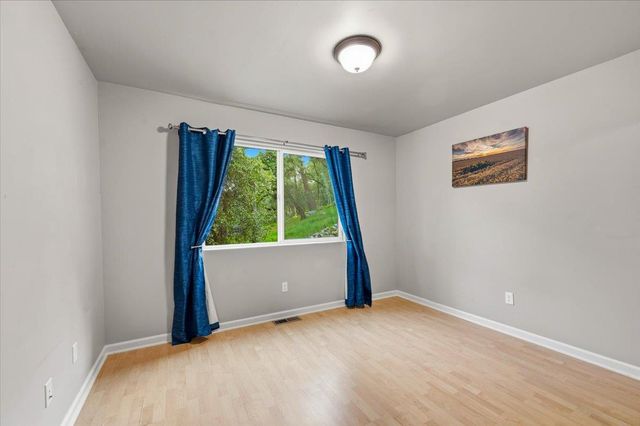 13049 Golden Trout Way, Penn Valley, CA 95946