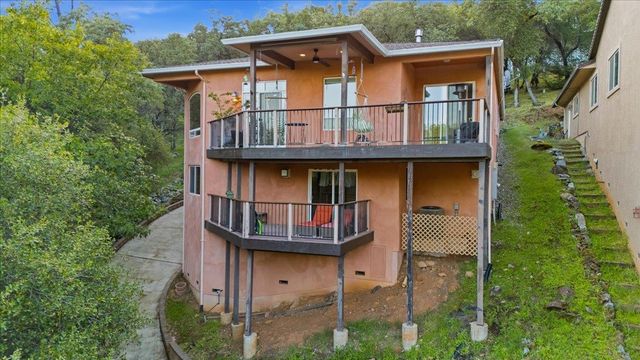 13049 Golden Trout Way, Penn Valley, CA 95946