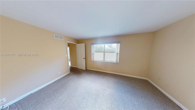 9301 Sunrise Lakes Boulevard 303, Sunrise, FL 33322