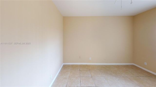 9301 Sunrise Lakes Boulevard 303, Sunrise, FL 33322