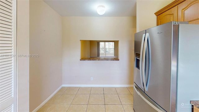 9301 Sunrise Lakes Boulevard 303, Sunrise, FL 33322