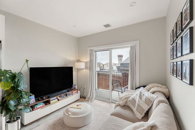 1457 Tremont Street 201, Boston, MA 02120