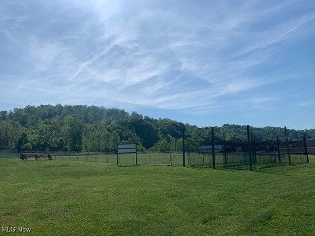 1620 Main Street, Follansbee, WV 26037