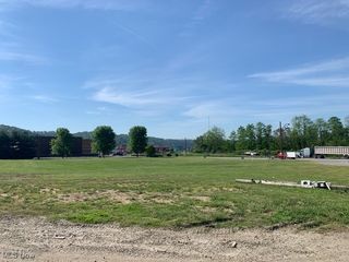 1620 Main Street, Follansbee, WV 26037