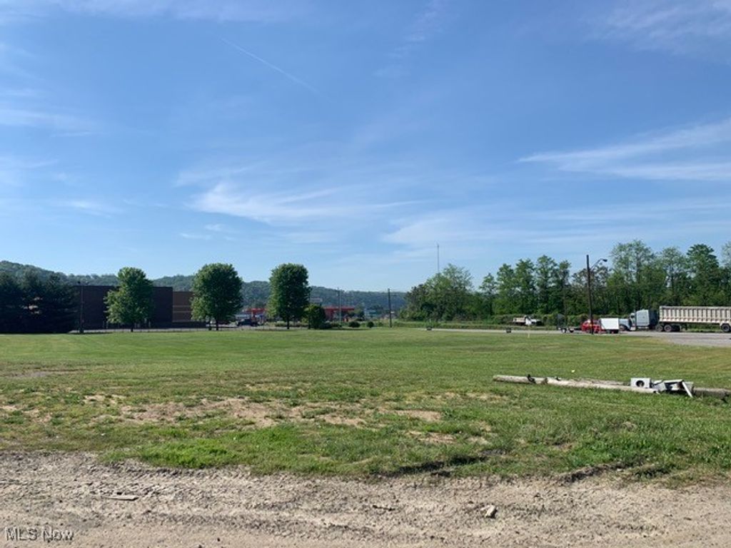 1620 Main Street, Follansbee, WV 26037