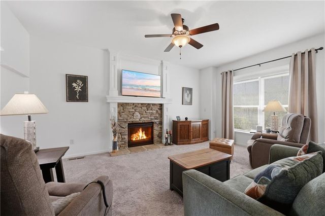 1611 NW Nicholas Drive, Grain Valley, MO 64029