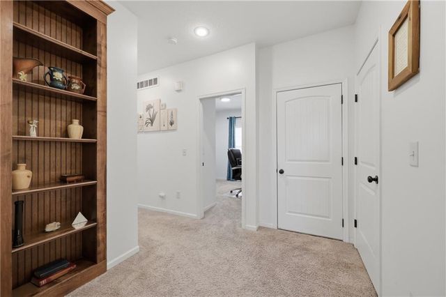 1611 NW Nicholas Drive, Grain Valley, MO 64029