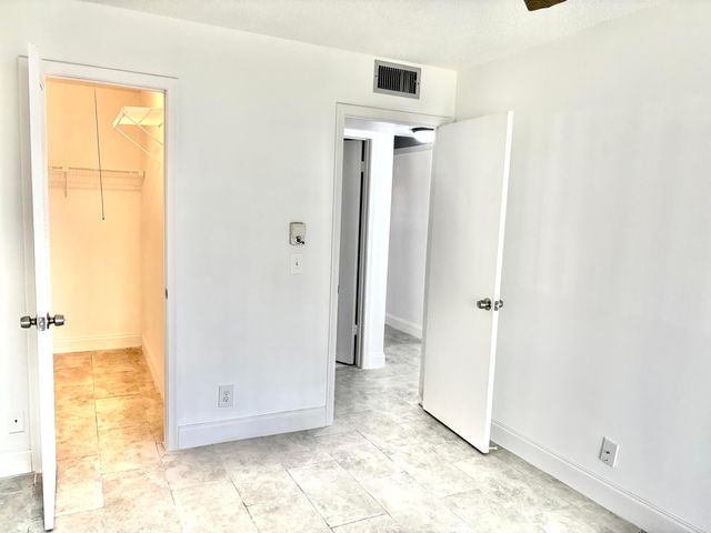 239 Sussex L, West Palm Beach, FL 33417