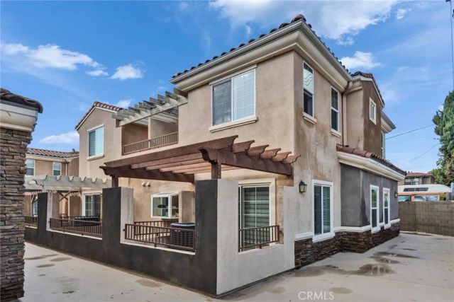 810 N Garfield, Alhambra, CA 91801