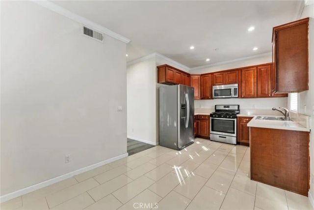 810 N Garfield, Alhambra, CA 91801